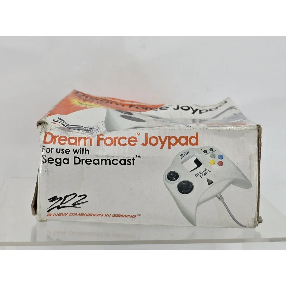 SEGA DREAMCAST 3D2 Dream Force Joypad - Controller W/Button Remap - White - NEW